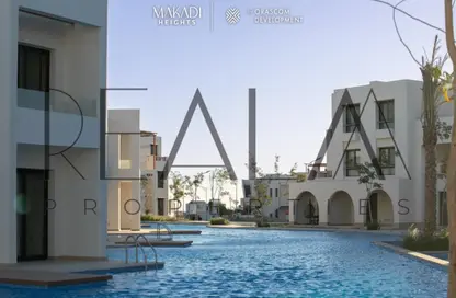 Chalet - 2 Bedrooms - 3 Bathrooms for sale in Makadi Orascom Resort - Makadi - Hurghada - Red Sea