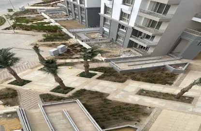 Apartment - 2 Bedrooms - 2 Bathrooms for sale in Hyde Park - 5th Settlement Compounds - The 5th Settlement - New Cairo City - Cairo