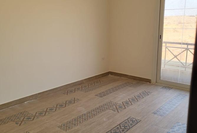 8022691 - Property Image 2