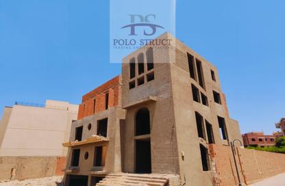 Villa - 4 Bedrooms - 4 Bathrooms for sale in Al Khamayel city - Sheikh Zayed Compounds - Sheikh Zayed City - Giza