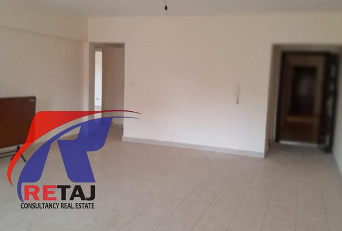 8304695 - Property Image 3