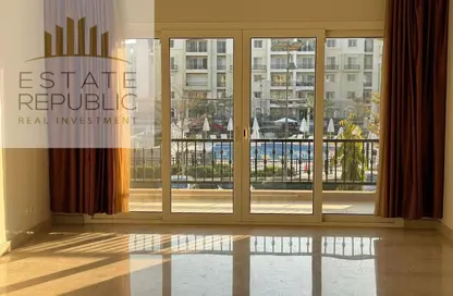 Apartment - 3 Bedrooms - 3 Bathrooms for sale in The Residences - Hyde Park - New Cairo City - Cairo