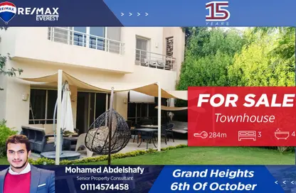 Townhouse - 3 Bedrooms - 4 Bathrooms for sale in Kayan - Sheikh Zayed Compounds - Sheikh Zayed City - Giza