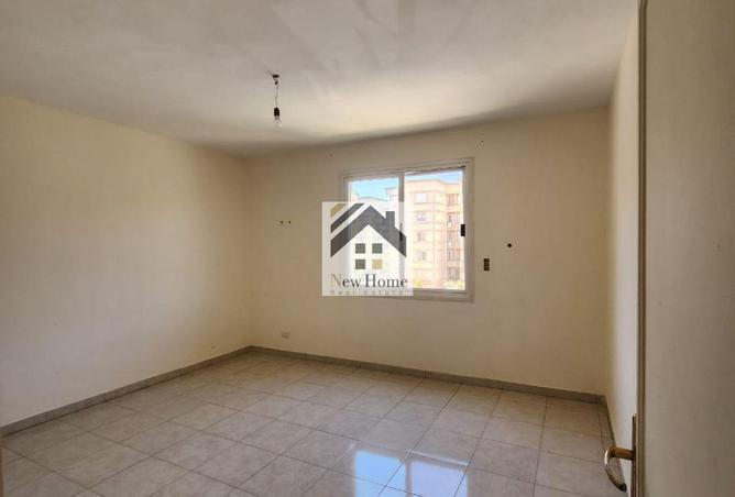 8249174 - Property Image 3