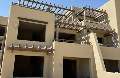 Chalet - 2 Bedrooms - 2 Bathrooms for sale in Hacienda West - Ras Al Hekma - North Coast