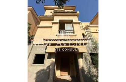 Townhouse - 3 Bedrooms - 4 Bathrooms for sale in Grand Residence - South Investors Area - New Cairo City - Cairo