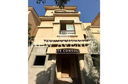Townhouse - 3 Bedrooms - 4 Bathrooms for sale in Grand Residence - South Investors Area - New Cairo City - Cairo
