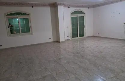 Apartment - 3 Bedrooms - 2 Bathrooms for rent in Al Ekhshedy St. - El Banafseg 7 - El Banafseg - New Cairo City - Cairo