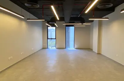 Office Space - Studio - 1 Bathroom for rent in Hyde Park - 5th Settlement Compounds - The 5th Settlement - New Cairo City - Cairo