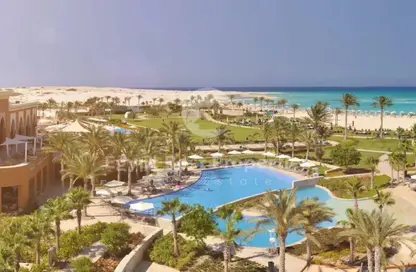 فيلا - 5 غرف نوم - 6 حمامات للبيع في مراسي - سيدي عبد الرحمن - الساحل الشمالي