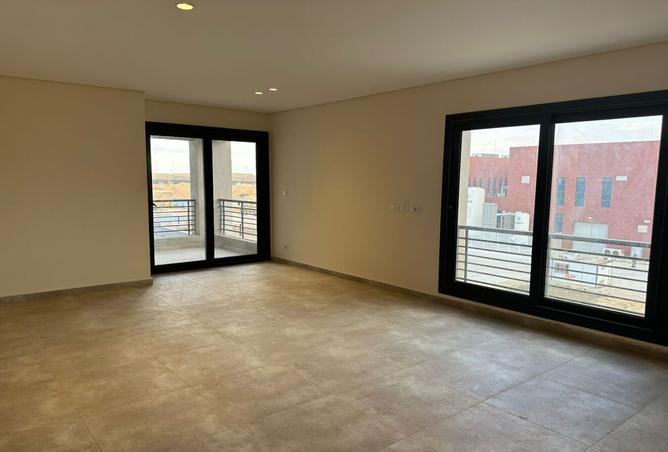 8270281 - Property Image 2