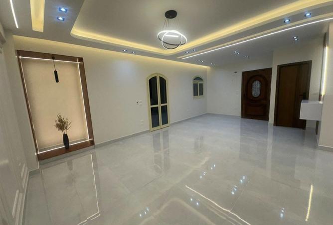 8193452 - Property Main Image