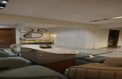 Apartment - 3 Bedrooms - 6 Bathrooms for sale in Mountain View iCity - 5th Settlement Compounds - The 5th Settlement - New Cairo City - Cairo
