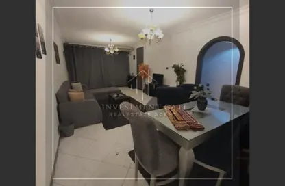 شقة - 3 غرف نوم - 1 حمام للايجار في شارع سمير عبد الرؤوف - المنطقة الثامنة - مدينة نصر - القاهرة شقة - 3 غرف نوم - 1 حمام للايجار في شارع سمير عبد الرؤوف - المنطقة الثامنة - مدينة نصر - القاهرة