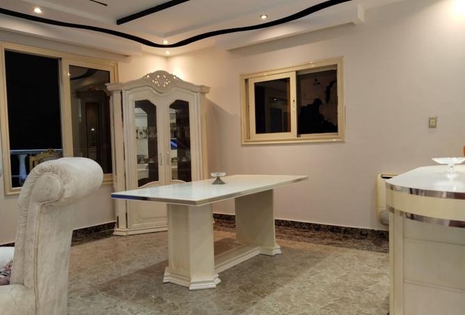 8419800 - Property Image 3