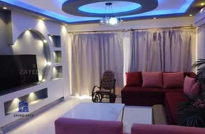 Apartment - 3 Bedrooms - 2 Bathrooms for sale in Al Khamayel city - Sheikh Zayed Compounds - Sheikh Zayed City - Giza