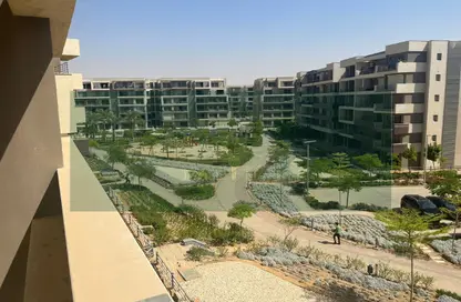 Apartment - 4 Bedrooms - 3 Bathrooms for sale in Palm Hills New Cairo - 5th Settlement Compounds - The 5th Settlement - New Cairo City - Cairo