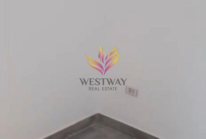 8206516 - Property Image 2