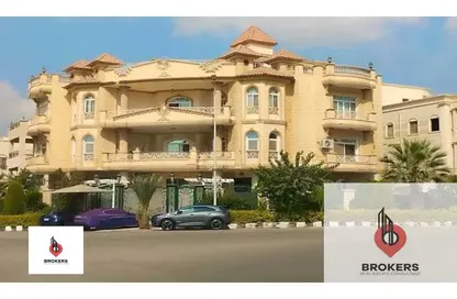 Villa - 7+ Bedrooms - 7+ Bathrooms for sale in West Golf - El Katameya Compounds - El Katameya - New Cairo City - Cairo
