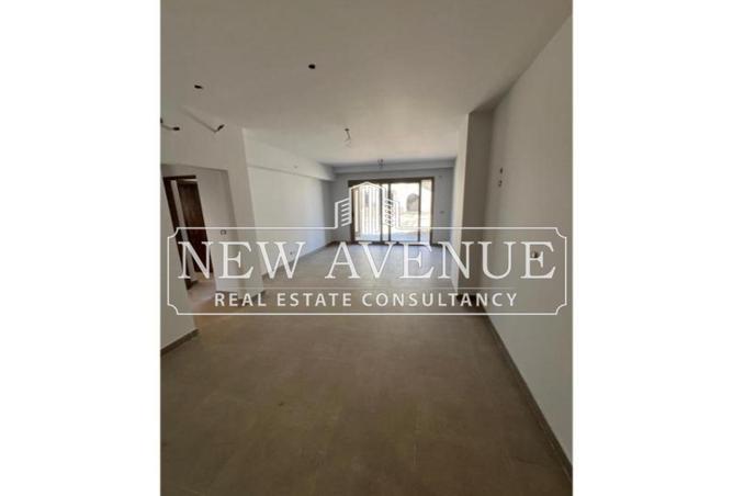 8193422 - Property Image 3