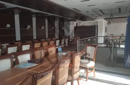 محل - استوديو - 1 حمام للايجار في شارع التسعين الجنوبي - التجمع الخامس - مدينة القاهرة الجديدة - القاهرة