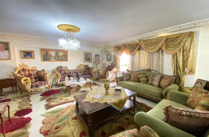 Apartment - 3 Bedrooms - 3 Bathrooms for sale in Tag Al Roasa St. - Saba Basha - Hay Sharq - Alexandria
