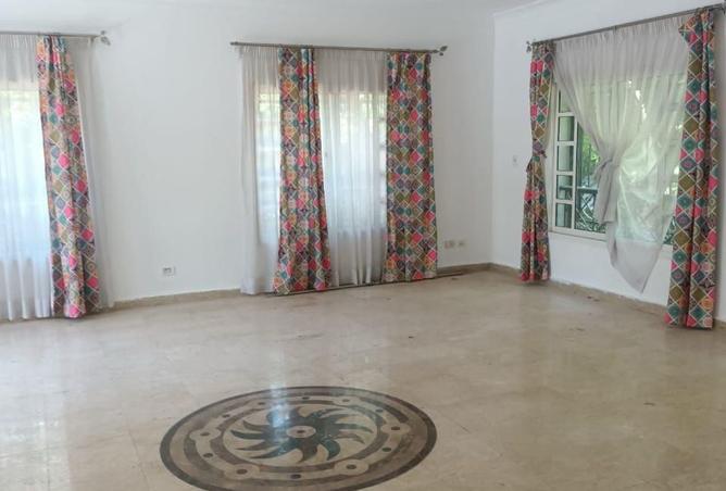 8183209 - Property Image 2