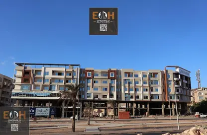 Apartment - 1 Bedroom - 1 Bathroom for sale in El Hadaba District - Hurghada - Red Sea