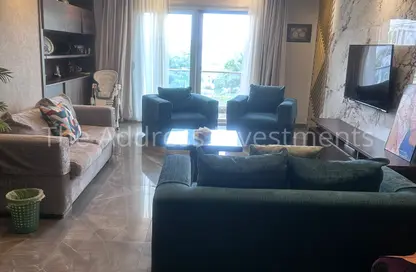 (بنتهاوس  (روف - 4 غرف نوم - 3 حمامات للبيع في جاليريا  مون فالى - المستثمرين الجنوبية - مدينة القاهرة الجديدة - القاهرة