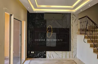 Twin House - 4 Bedrooms - 5 Bathrooms for sale in Mivida - 5th Settlement Compounds - The 5th Settlement - New Cairo City - Cairo