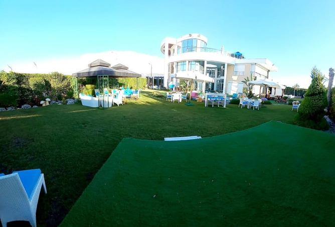 8247860 - Property Image 2