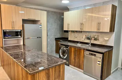 Apartment - 2 Bedrooms - 2 Bathrooms for rent in Azad - 5th Settlement Compounds - The 5th Settlement - New Cairo City - Cairo