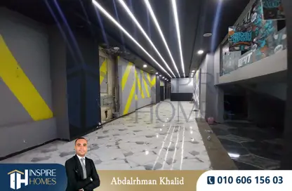 محل تجاري - استوديو - 2 حمامات للبيع في جليم - حي شرق - الاسكندرية