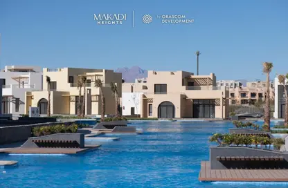 Chalet - 3 Bedrooms - 3 Bathrooms for sale in Makadi Orascom Resort - Makadi - Hurghada - Red Sea