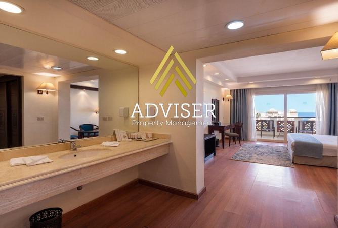 8285869 - Property Image 2