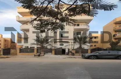 Apartment - 3 Bedrooms - 2 Bathrooms for sale in 1st District - 6 October City - Giza