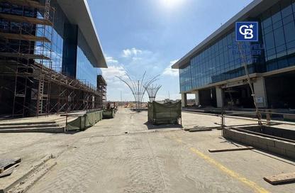 Office Space - Studio - 1 Bathroom for sale in Golden Gate - South Teseen St. - The 5th Settlement - New Cairo City - Cairo