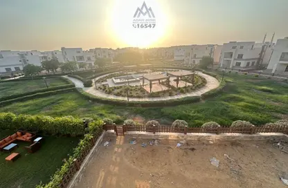 Villa - 5 Bedrooms - 4 Bathrooms for sale in Wesal City - El Shorouk Compounds - Shorouk City - Cairo