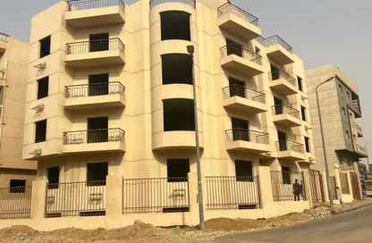 Apartment - 3 Bedrooms - 3 Bathrooms for sale in Al Andalus District - New Cairo City - Cairo