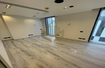 Office Space - Studio - 1 Bathroom for rent in Hyde Park - 5th Settlement Compounds - The 5th Settlement - New Cairo City - Cairo