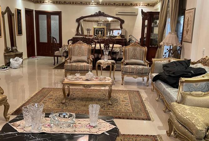 8220578 - Property Image 3