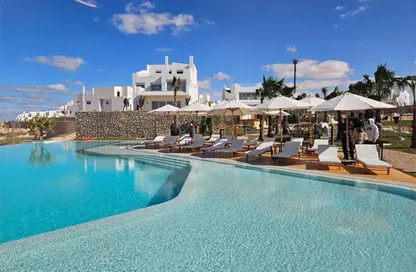 Chalet - 2 Bedrooms - 3 Bathrooms for sale in Jefaira - Ras Al Hekma - North Coast