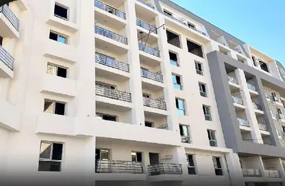 Apartment - 3 Bedrooms - 3 Bathrooms for sale in The Loft - New Capital Compounds - New Capital City - Cairo