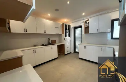 (بنتهاوس  (روف - 4 غرف نوم - 3 حمامات للايجار في لايك فيو ريزيدنس - كمبوندات التجمع الخامس - التجمع الخامس - مدينة القاهرة الجديدة - القاهرة