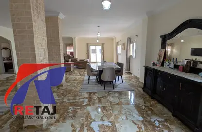 Apartment - 3 Bedrooms - 3 Bathrooms for sale in Ahmed Farid St. - 6th Neighborhood - 3rd District East - Shorouk City - Cairo
