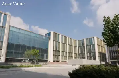 مساحات مكتبية - استوديو - 5 حمامات للبيع في شارع ال ٩٠ الجنوبي - شارع التسعين الجنوبي - التجمع الخامس - مدينة القاهرة الجديدة - القاهرة مساحات مكتبية - استوديو - 5 حمامات للبيع في شارع ال ٩٠ الجنوبي - شارع التسعين الجنوبي - التجمع الخامس - مدينة القاهرة الجديدة - القاهرة