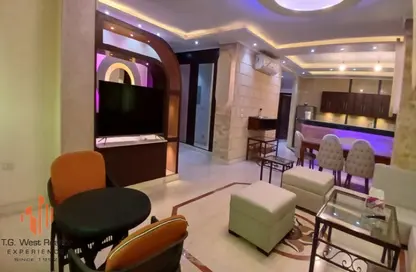 شقة - 3 غرف نوم - 4 حمامات للايجار في شارع 210 - دجلة - حي المعادي - القاهرة