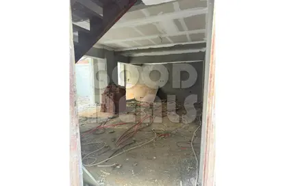 Duplex - 4 Bedrooms - 2 Bathrooms for sale in Abd Al Hamid Badawy St. - El Hegaz Square - El Nozha - Cairo