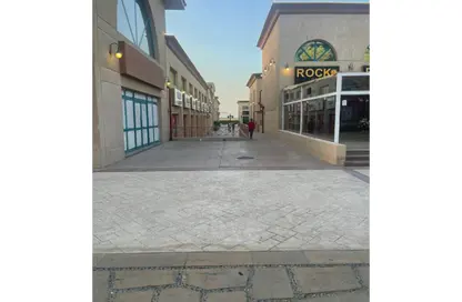 Cafeteria - Studio - 1 Bathroom for rent in El Rehab Extension - Al Rehab - New Cairo City - Cairo