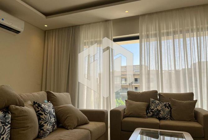 8246345 - Property Image 2